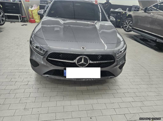 Mercedes-Benz BENZ A220 Sedan