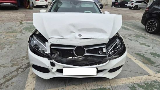 Mercedes-Benz BENZ C 200