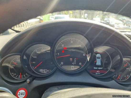 Porsche Porsche Cayenne Diesel Platinum Edition