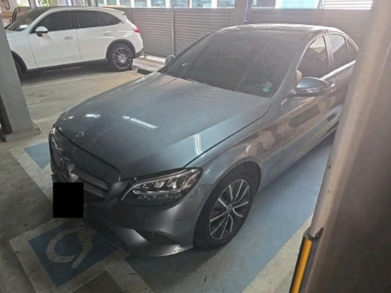 Mercedes-Benz C 200