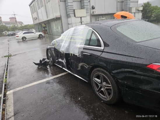Mercedes-Benz BENZ Mercedes-Benz S400 d 4MATIC