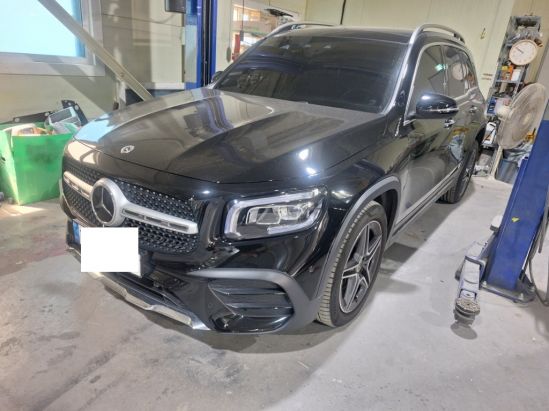 Mercedes-Benz BENZ Mercedes-Benz GLB250 4MATIC