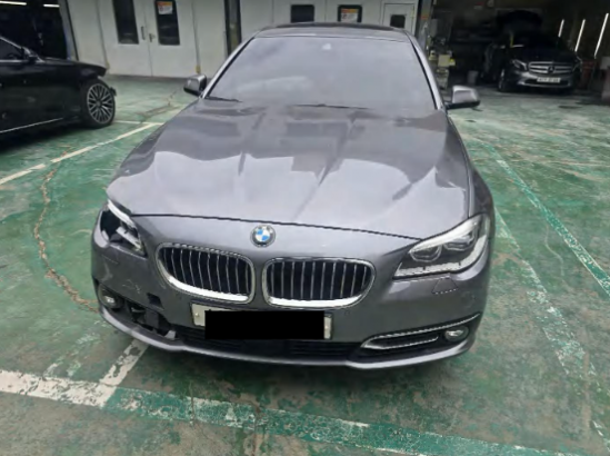 BMW 528i