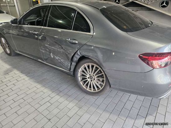 Mercedes-Benz E250