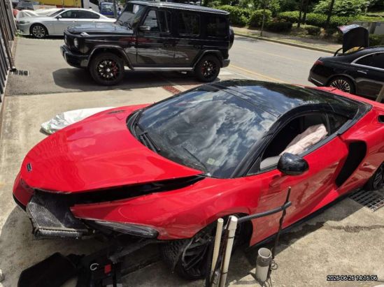 McLaren McLaren GT