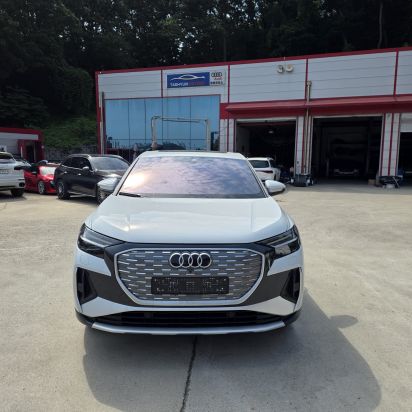 AUDI Q4 Sportback e-tron 40