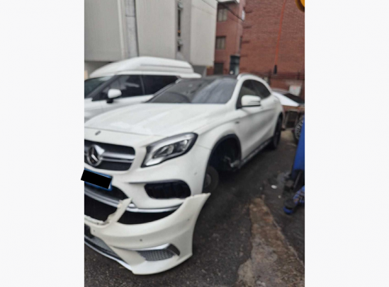 BENZ BENZ Mercedes-AMG GLA45 4Matic
