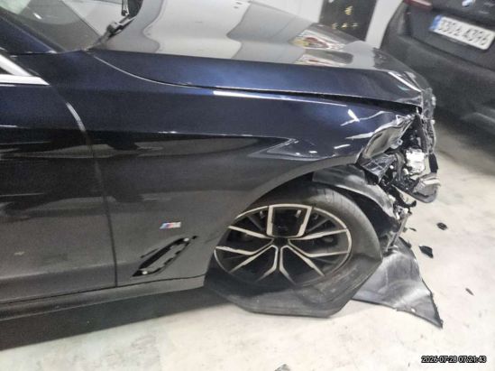 BMW 530i