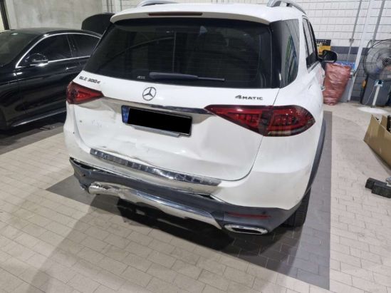 Mercedes-Benz GLE300d 4Matic