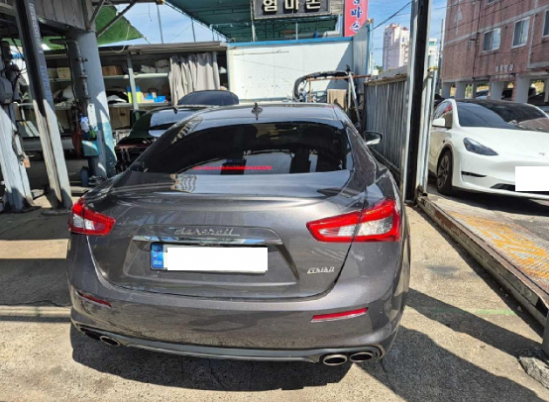 Maserati Maserati Ghibli
