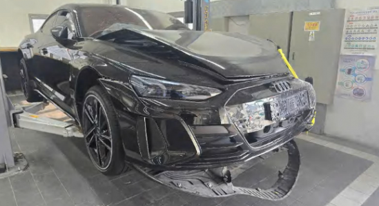 Audi AUDI RS e-tron GT