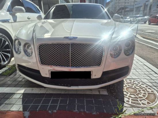 Bentley Bentley FlyingSpur V8