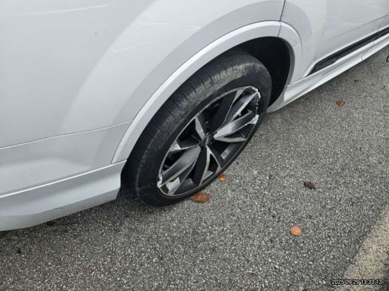 Audi AUDI Q7 50 TDI quattro