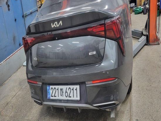 * Kia K5 Hybrid
