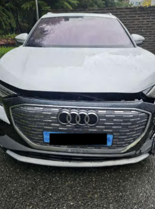 AUDI Q4 40 e-tron