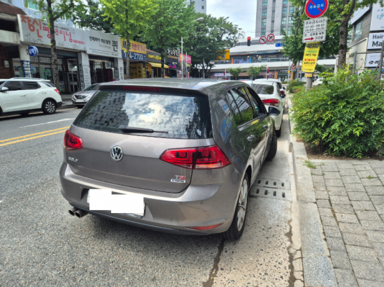 Volkswagen Volkswagen GOLF 1.4 TSI