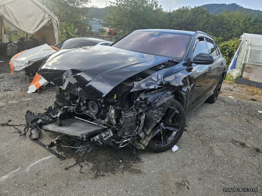 Audi AUDI Q8 45 TDI quattro