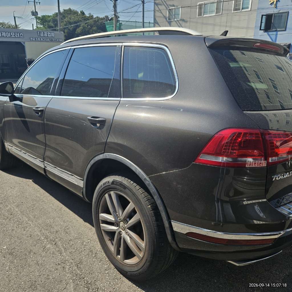 Volkswagen Volkswagen Touareg 3.0 TDI Blue Motion
