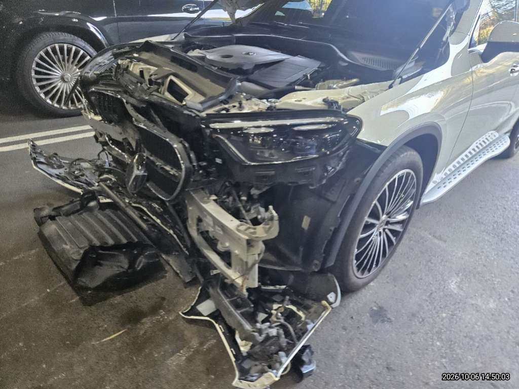 Mercedes-Benz BENZ GLC300 4MATIC