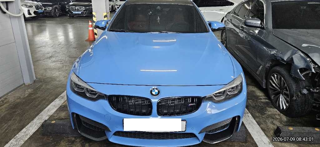BMW BMW M4 Coupe Competition Package