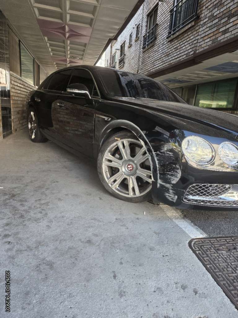 Bentley Bentley FlyingSpur V8