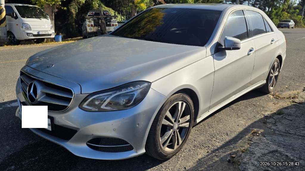 Mercedes-Benz E220 CDI